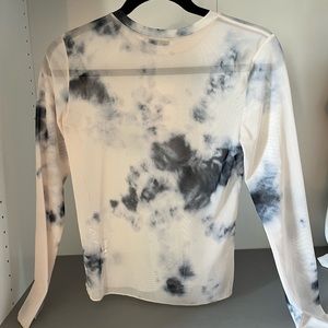 Zara mesh long sleeve small top. Brand new, perfect condition.